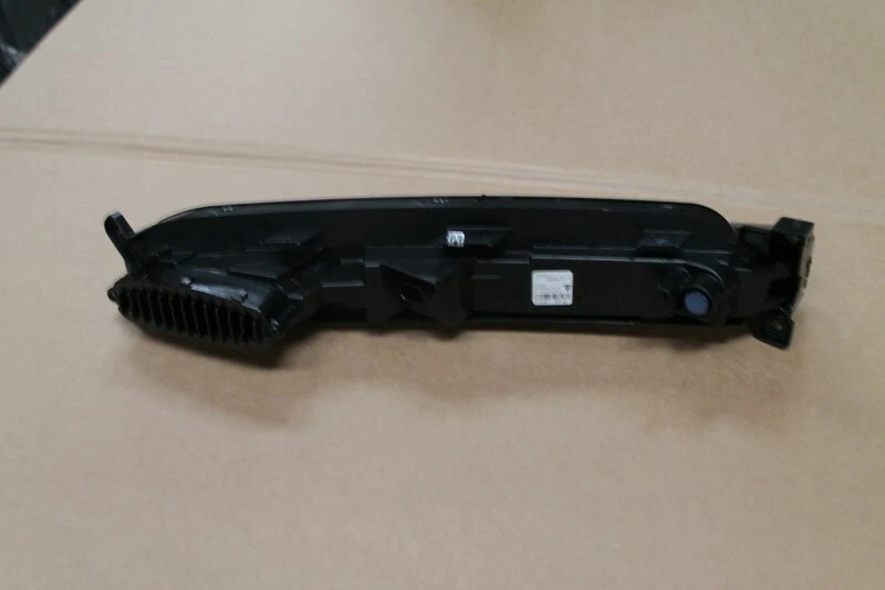 Porsche Cayenne 9Y E3 Turbo Blinker Zusatzscheinwerfer LED TFL Links 9Y0953049 B Foto 2 de 3