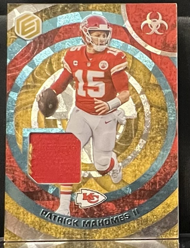 2022 Panini Elements - Critical Mass Memorabilia Patrick Mahomes II #CM-PM /47