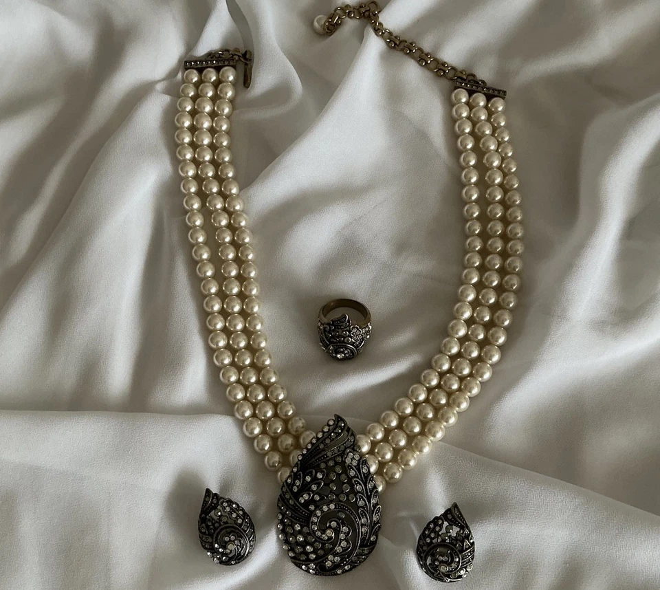 Ожерелье с 3 нитями жемчуга и хрусталя Heidi Daus с соответствующими серьгами и кольцом размер 7 - Изображение 2 из 2