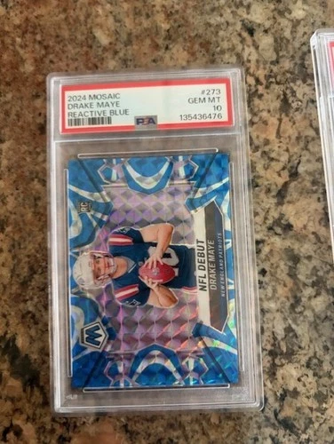2024 Panini Mosaic Drake Maye Debut Reactive Blue #273 PSA 10 Patriots