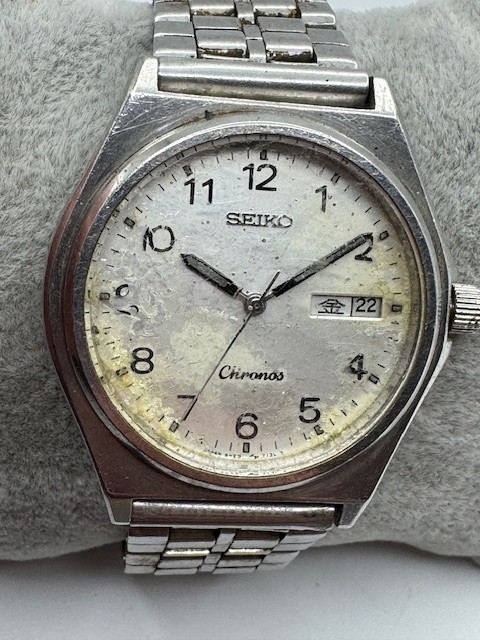 Day/Date Parts/Repair Quartz Chronos 5H23-7060 Men's SEIKO Watch Vintage - VintageWatches.PK Day/Date Parts/Repair Quartz Chronos 5H23-7060 Men's SEIKO Watch Vintage - vintagewatches.pk