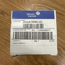 NEW Johnson Controls Penn A19BBC-2C Temperature Control 
