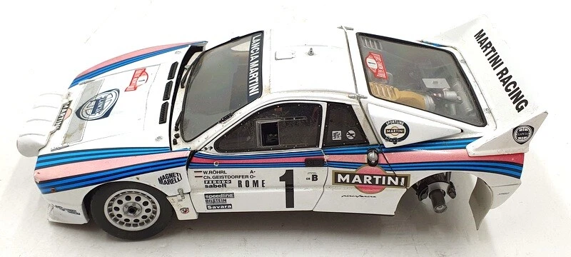 Kyosho 1/18 Scale Diecast 13625G - Lancia 037 Rally Martini RMC #1 W.Rorhl - Image 4 of 4