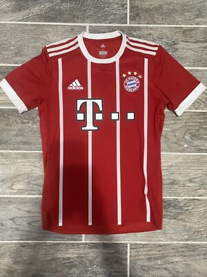 Player Issue Bayern Munich 2017/2018 James Rodriguez Soccer