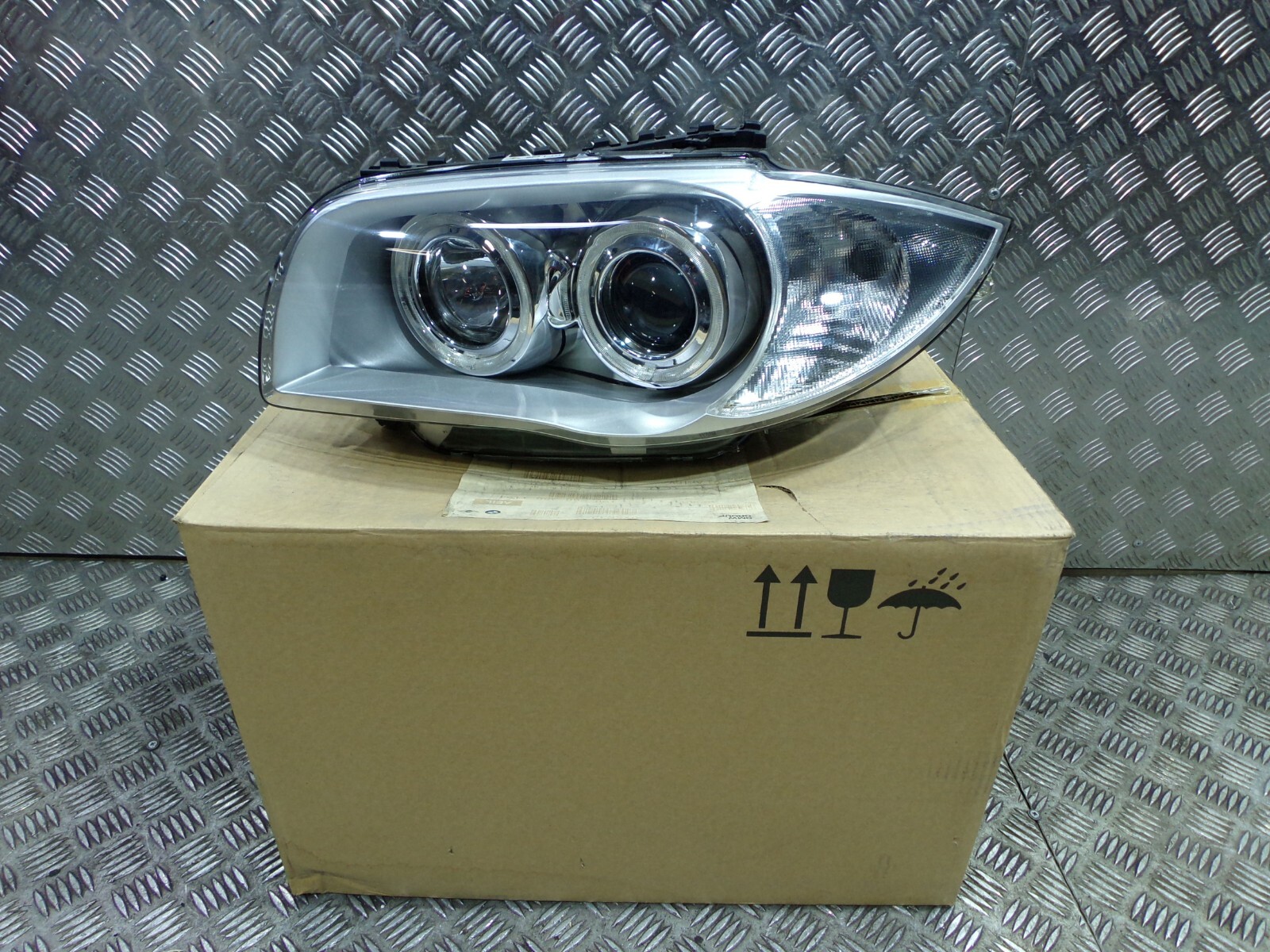 Frontscheinwerfer BMW E81 E82 E87 7159301 Xenon Links Scheinwerfer 