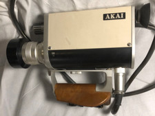 AKAI Vc-100 Videocamera portable vintage with AKAI power supply
