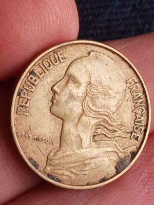 フランス　10フラン銀貨　1967年 FRANCE 10 CENTIMES 1967 French coin Liberte egalite