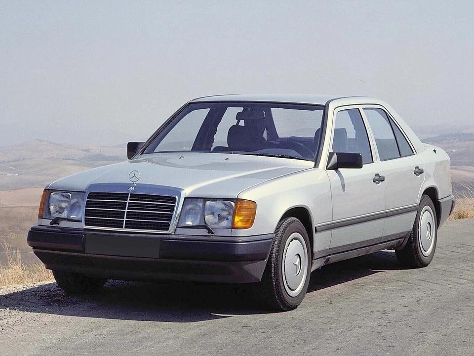 Juego de luces traseras para Mercedes-Benz W124 260E 280E 300E 320E Xpedite Foto 4 de 4