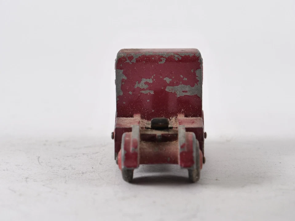 Dinky Toys GB N° 30W Hindle Smart Electric Lorry Tractor Only - Image 4 of 4