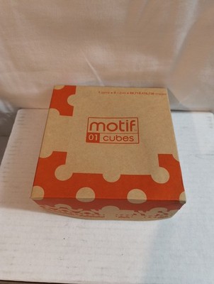 Motif Cubes puzzle game Wooden Brain Teaser Puzzles Box Set Mind Games