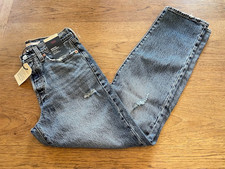 LEVI'S Premium Medium Wash 25X28 Wedgie Straight Fit Women's Jeans NWT 34