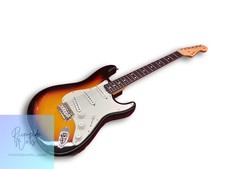 Fender Stratocaster Traditional II 60s RW Electric Guitar - Vintage Style