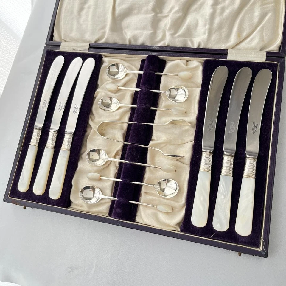 [UK] [White Mother of Pearl] Afternoon Tea Cutlery Set with Special Case - Image 2 of 4
