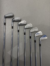 Titleist MB 710 Irons / Left Handed / 4-PW / Stiff Flex Project X Shafts