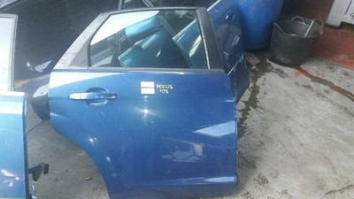 1702402 tür hinten rechts FORD FOCUS LIM. CB4 TREND 90 CV 66 KW catap913680