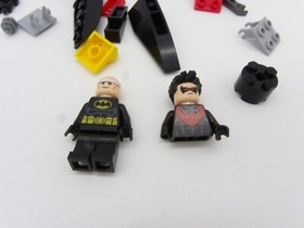 LEGO DC Comics Super Heroes: Batman: Man-Bat Attack 76011 Partial Set 20/171 12%