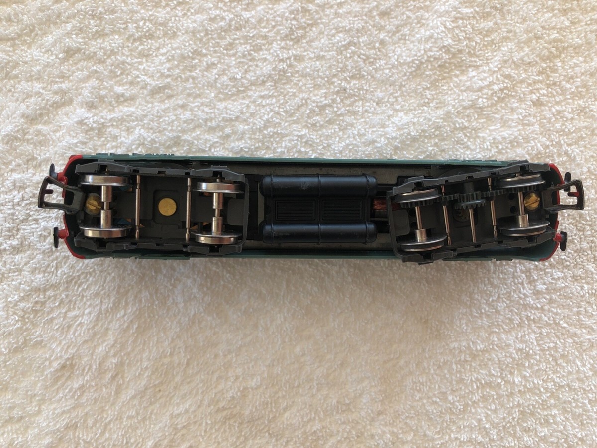 Locomotive Märklin HO SNCF BB-20011 (D'occasion) à Neuchâtel pour CHF