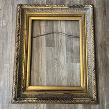 Antique Ornate Gilt Wood Picture Frame Interior: 18  X 24  Exterior: 27.25  X 33