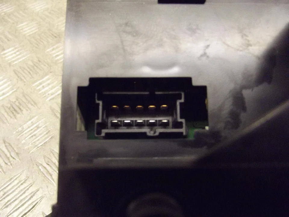 Unidad de control de clima de calefacción de aire acondicionado Mercedes Clase A A160 con CA Q1500501 96-05B Foto 4 de 4