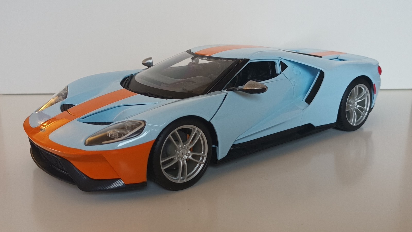 Ford GT 2019 miniature Maisto 1/18 voiture sport de collection en boîte Special Edition