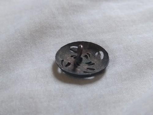 Antique Green Enamel Pierced Metal Button. - Picture 12 of 12
