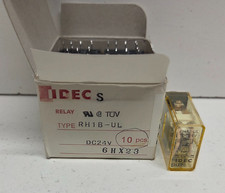 LOT OF 10 NEW IN BOX IDEC 10A SPDT 24V COIL RELAYS RH1B-UL-DC24V