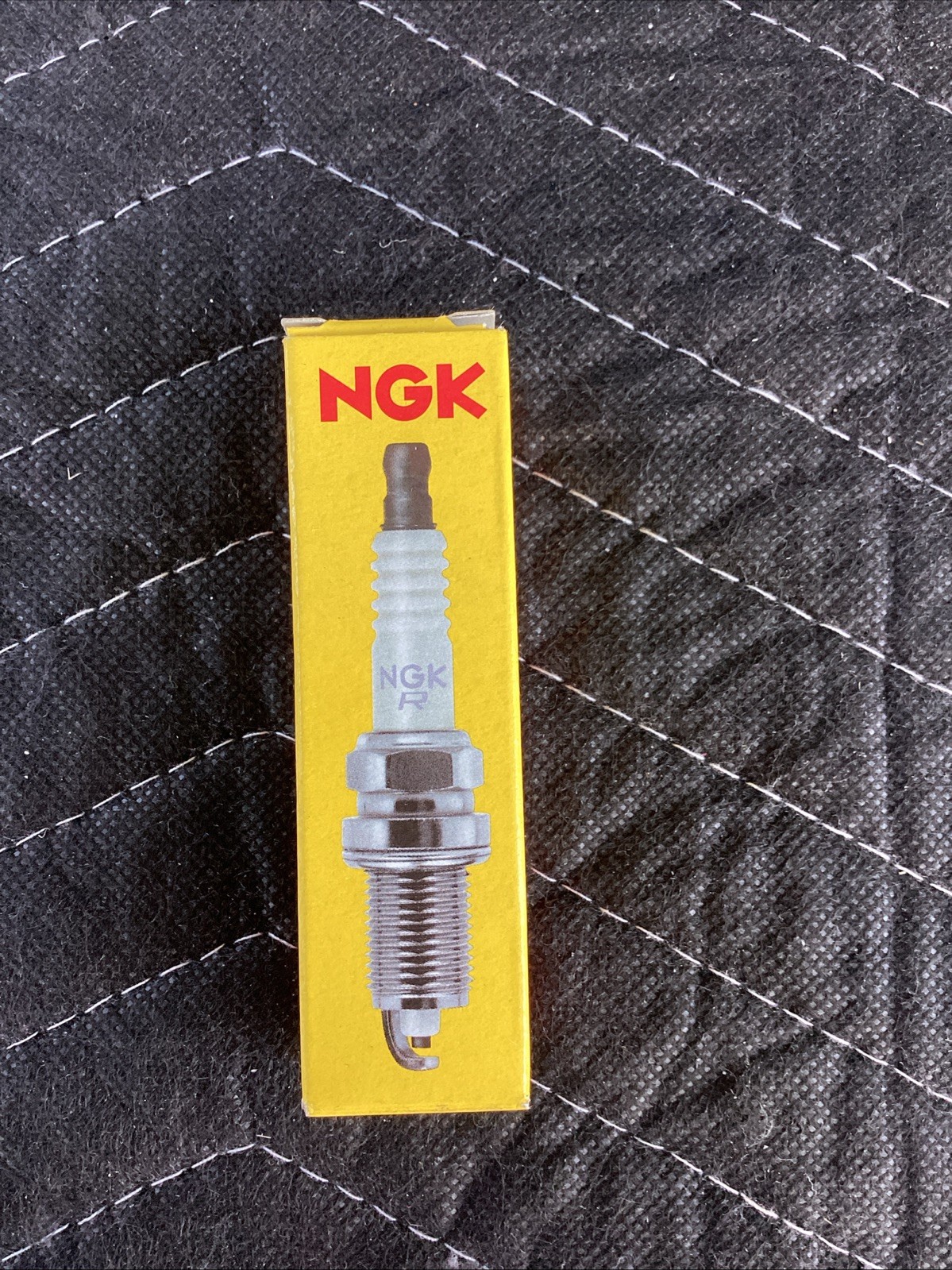 Yamaha OEM NGK BR8HS-10 Spark Plug Nickel Stock #1134 NEW Genuine