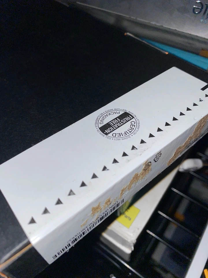 NEW Kindle Fire HD 7", HD Display, Wi-Fi, 8 GB - Includes Special Offers - Image 2 of 3