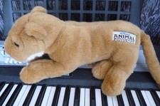 Disney World Lion King large laying lion tan plush big animal toy 22"