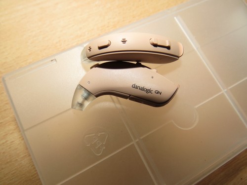 Pair of Danalogic Ambio 77 Hearing Devices Assist Aids - Size 13 Battery Comp. - Picture 6 of 7