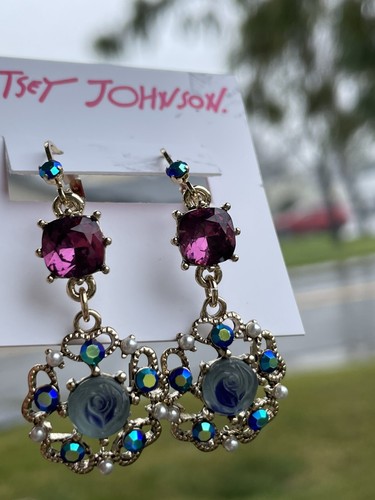 Betsey Johnson Carved Flower Medallion & Crystal Gem Drop Earrings Purple - Picture 2 of 11