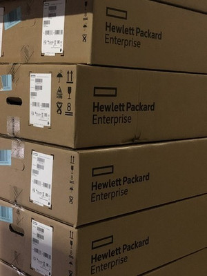 HPE DL365 Gen10+Plus 2x EPYC 7763 128C 2.6GHz 2048GB RAM DDR4 8x SFF PSU 1600W