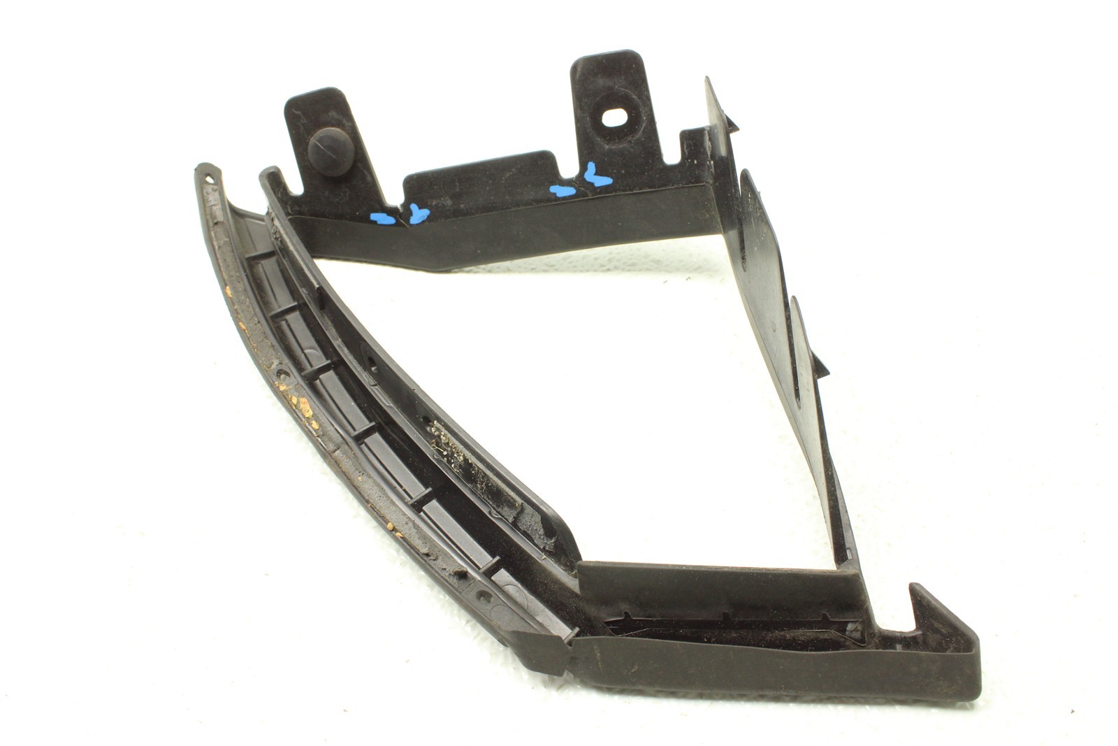 2025 McLaren Artura Left High Temperature Inlet Bezel 16AF462CP LH