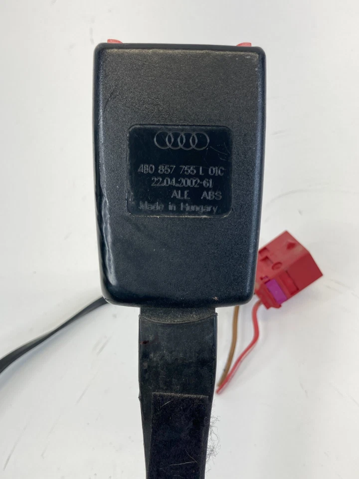 1998-2004 Audi A6 Quattro Front Left Side Seat Belt Buckle 4B0857755L OEM Foto 4 de 4