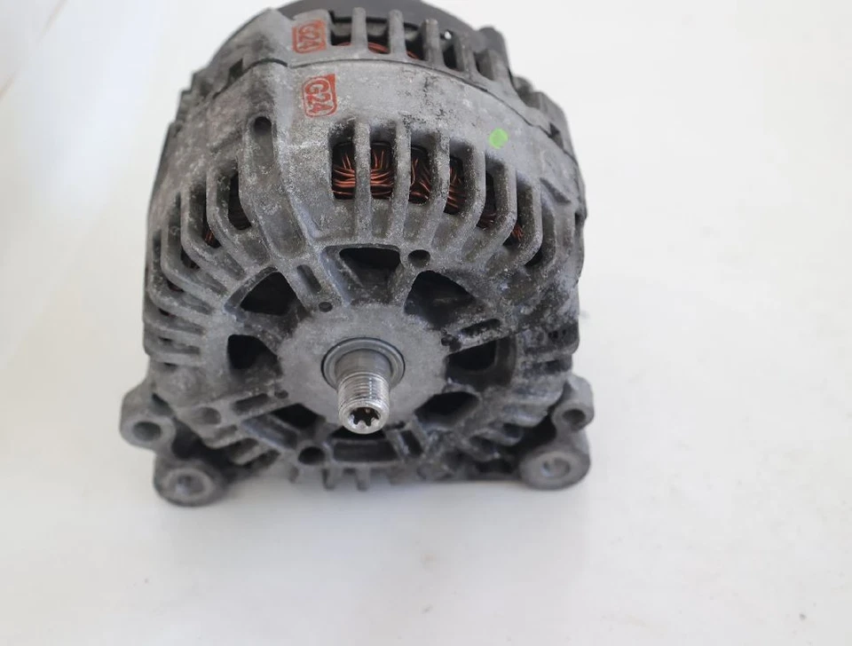 Lichtmaschine Audi A3 8P 06F903023C VALEO 1.9 77 KW 105 PS Diesel 07-2008 - Imagem 2 de 4