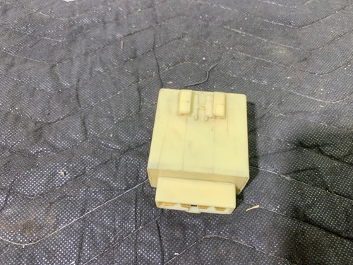 1990-1997 Mazda Miata MX5 Oem Flasher Turn Signal Relay 3211-167-320 NA 90-97 - Picture 6 of 7