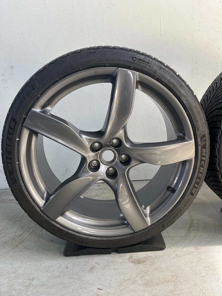 Original Ferrari Purosangue F175 22 23 Zoll Winterräder NEW NEW NEW 2024 - Bild 4 von 4