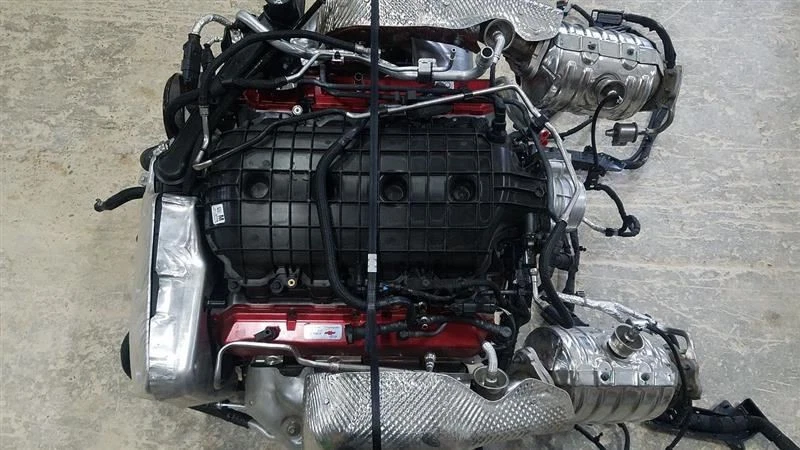 2022 Chevy CORVETTE LT2 6.2L Engine w/Accessories 12694460 JSY 54 miles 2418482 - Image 4 of 4