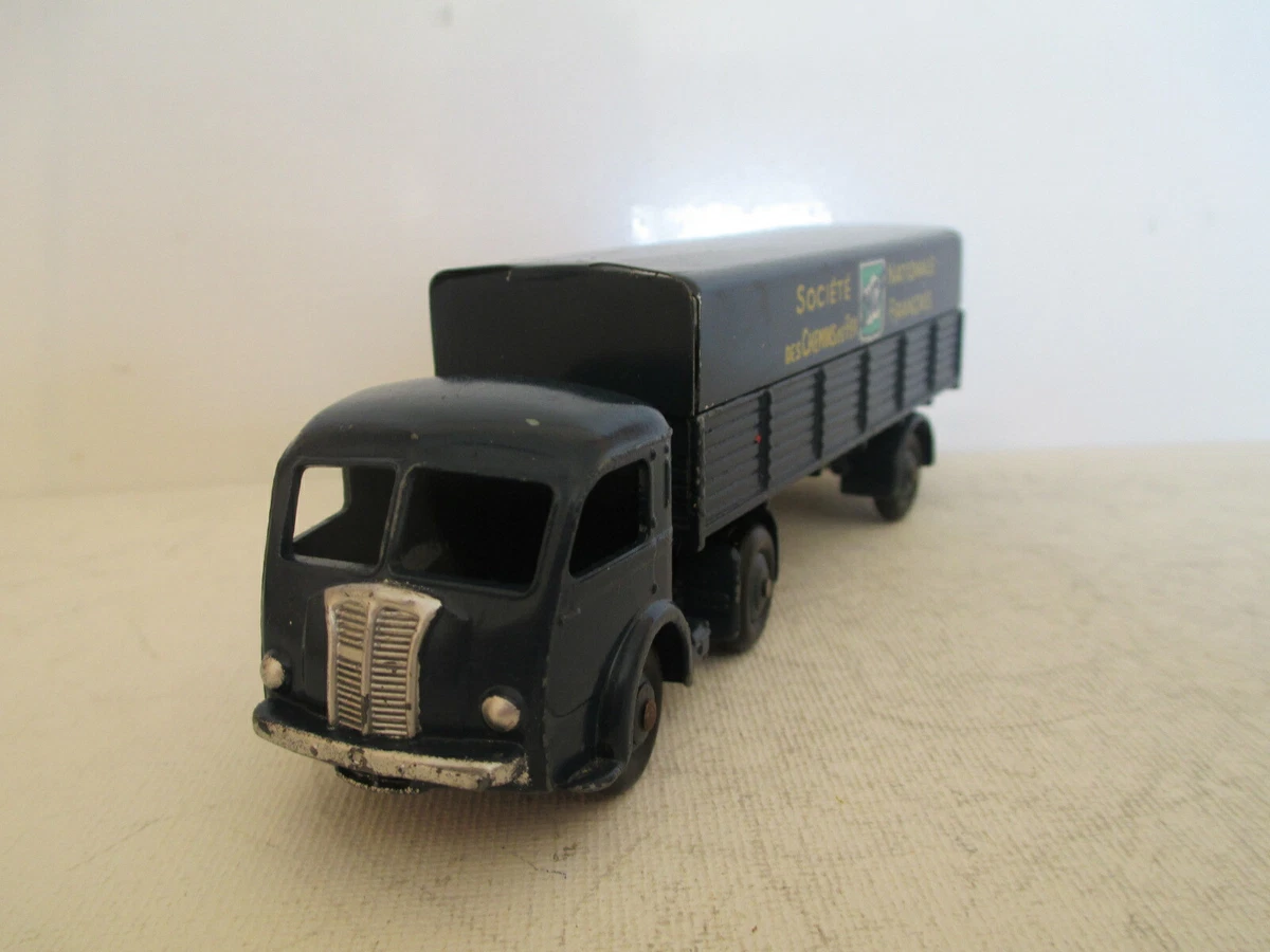 DINKY D'ORIGINE Tracteur Panhard + remorque SNCF Ref : 575 (32AB) TBE