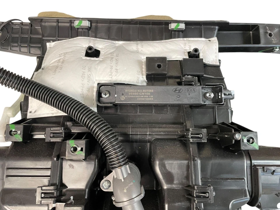 2023-2024 KIA SPORTAGE EVAPORATOR HVAC HEATER CORE HOUSING BOX 97200DW150 - Image 2 of 4