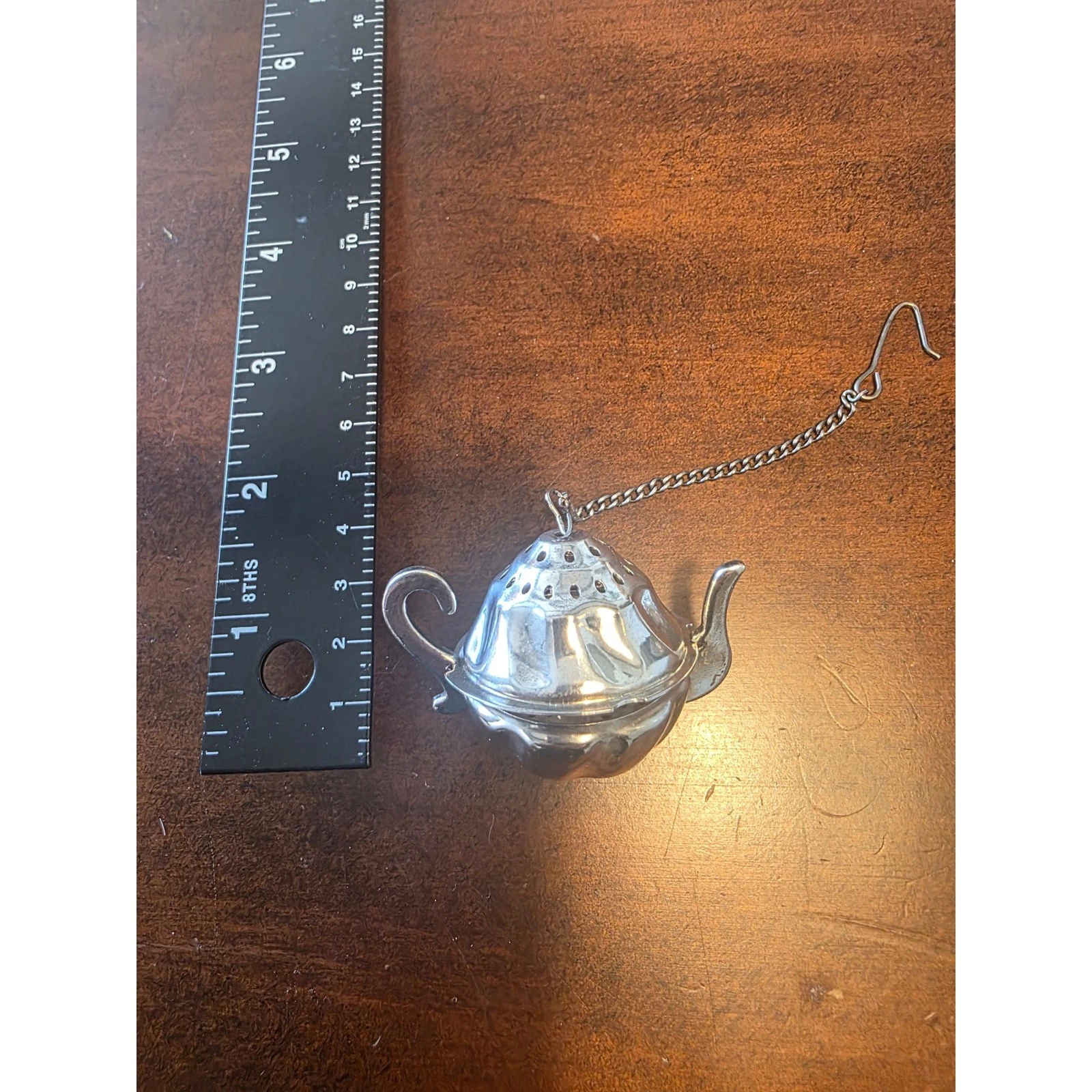 Vintage Silver Tone Teapot Shaped Tea Infuser with Chain and Hook