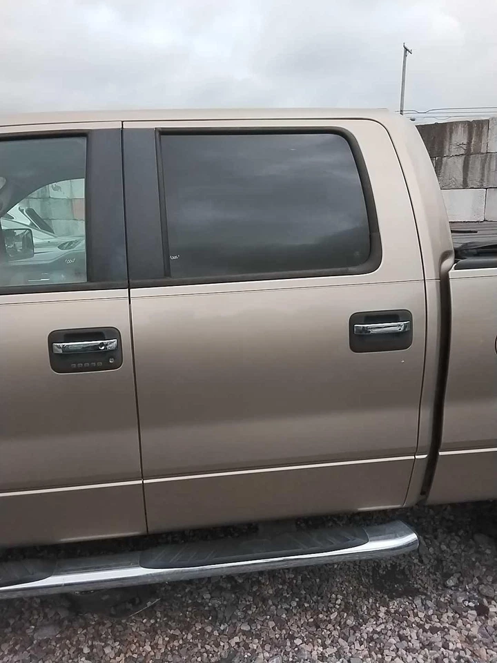 Used Rear Left Door Assembly Rear Side fits: 2012 Ford F150 PICKUP Crew Cab 4 Dr - Изображение 2 из 4