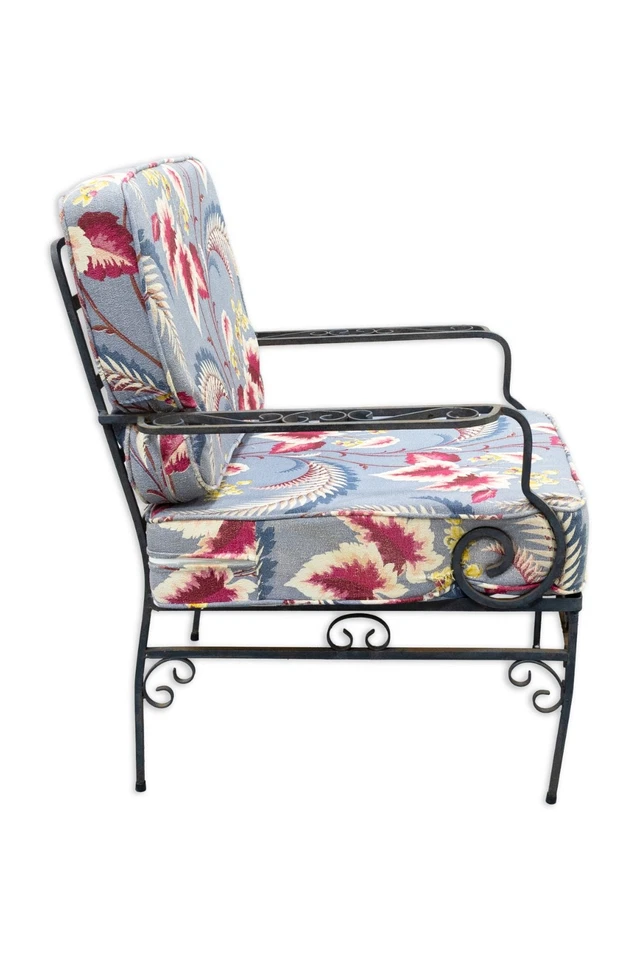 Vintage Pair Of Woodard Collection Floral Cushion Wrought Iron Patio Armchairs - Image 4 of 4