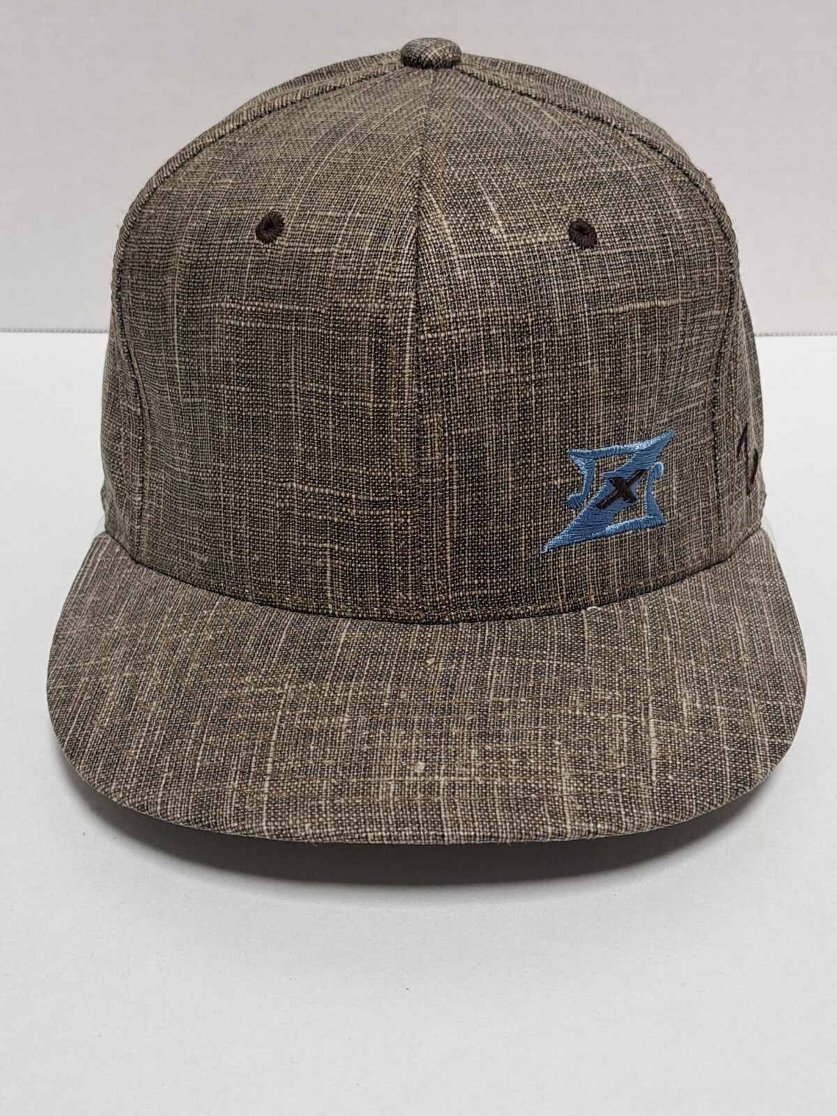 Picture 4 of 12