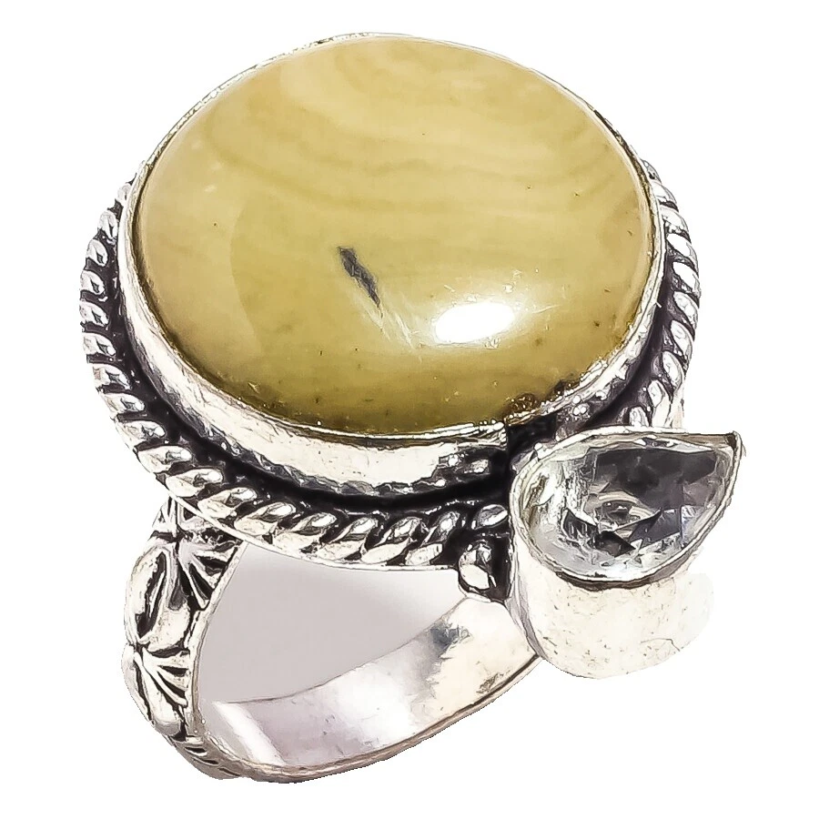 Белые модные кольца яшма