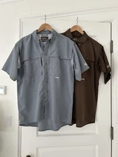 2 DRAKE CLOTHING COMPANY MEN button down vented SHIRT SIZE MEDIUM 1 grey 1 brown