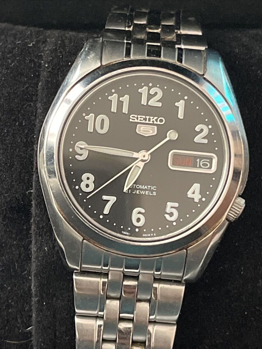 Seiko 5 Automatic 7S26-01V0 Day/Date Men's Watch Clean With Seiko 5 Automatic 7S26-01V0 Day/Date Men's Watch Clean With