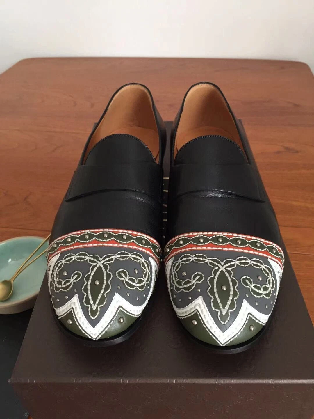 Chaussures Gucci authentiques pour hommes édition limitée flambant neuves taille 7,5