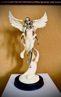 Elegante Engel-Figur   Dekoration für Ihre Einrichtung