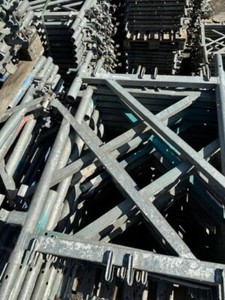 Produktbild von Gerüst-Transportset – Umlenkrolle Mit Ausleger, Polypropylenseil 25 M, Tragkraft 150 Kg – Für Fassadengerüste